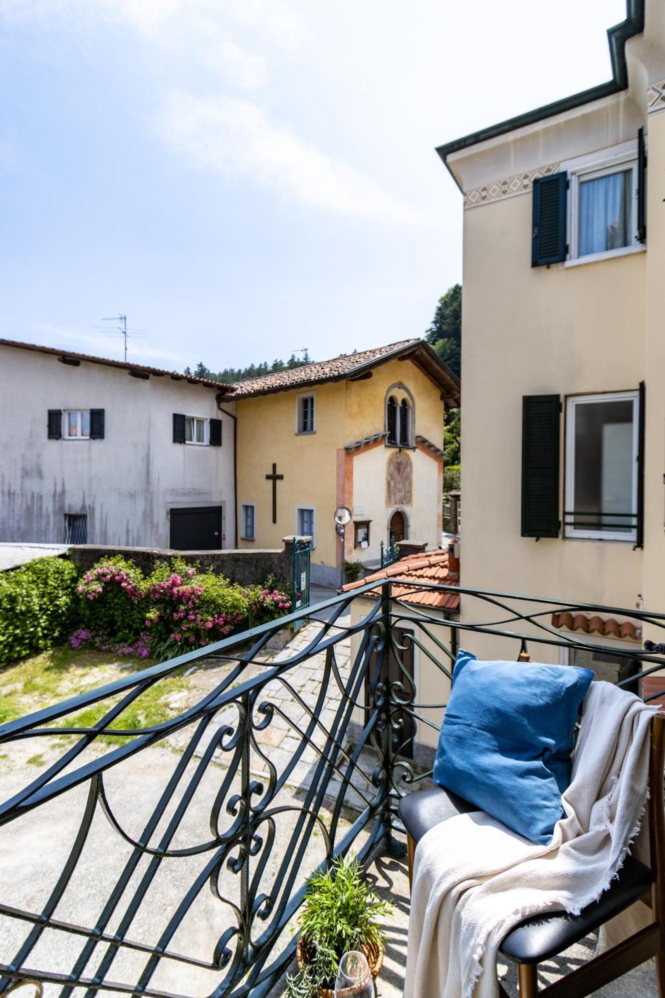 Le Dalie - Appartamento Stresa - Magognino Brisino Εξωτερικό φωτογραφία